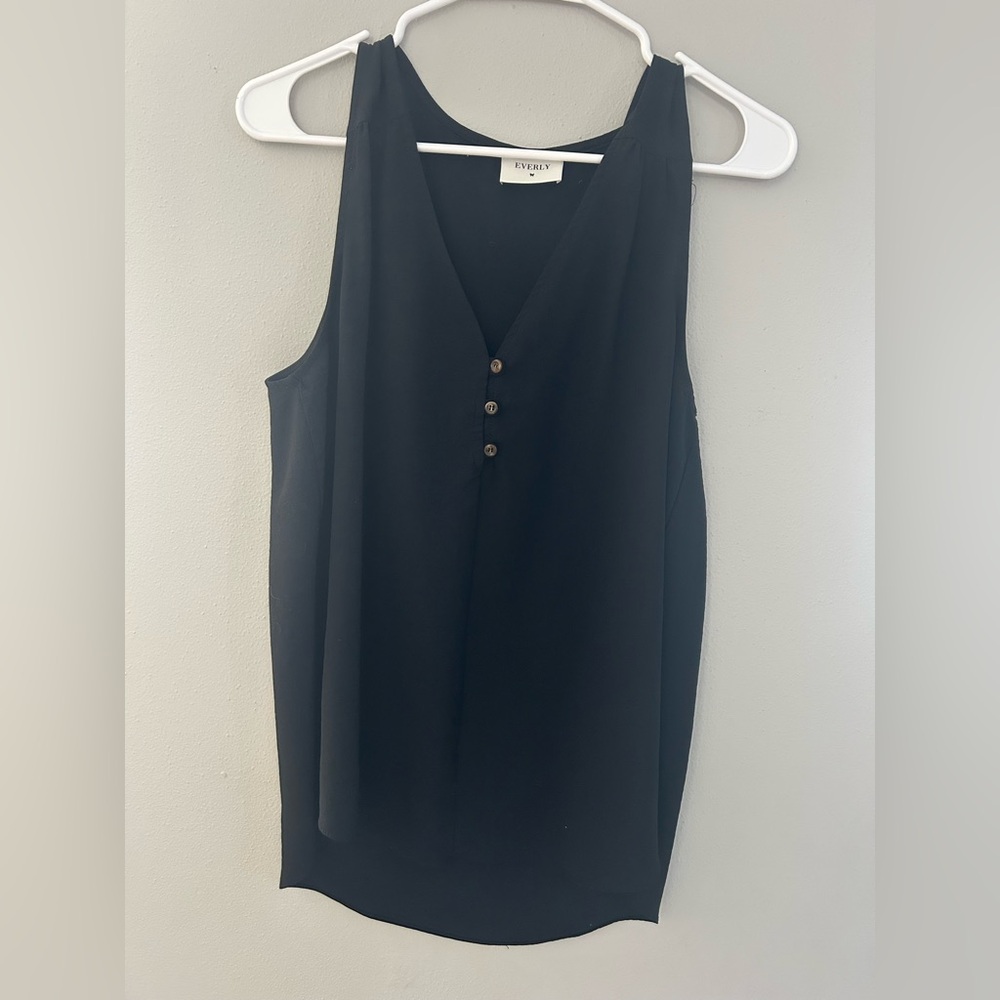 Everly Black Sleeveless Top